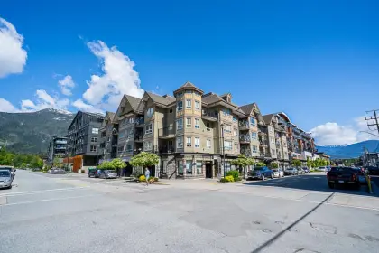 105 38003 Second Avenue, Squamish, BC, Squamish — Apartment/Condo for sale