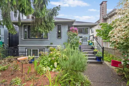311 E 40th Avenue, Vancouver, BC, Vancouver — Single Family Residence for sale