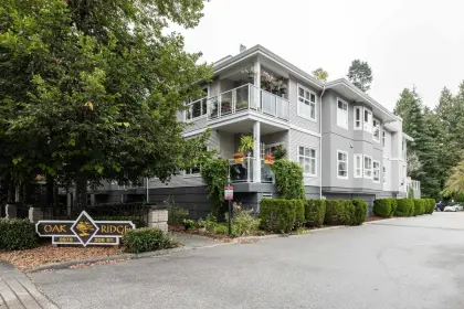 304 8976 208 Street, Langley, BC, Langley — Apartment/Condo for sale
