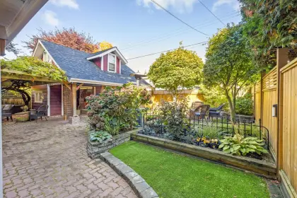 2040 Boeing Avenue, Richmond, BC, Richmond — Single Family Residence for sale