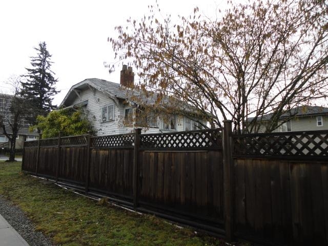 Kitchen Island Photo of 7506 19th Avenue, Burnaby, BC
