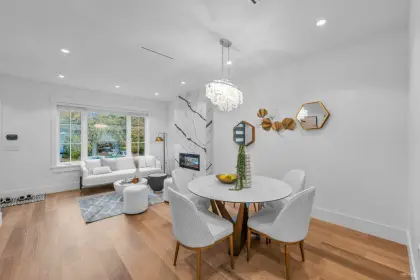 3824 W 50th Avenue, Vancouver, BC, Vancouver — Half Duplex for sale