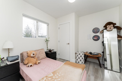Guest Bathroom Photo of 12850 115b Avenue, Surrey, BC