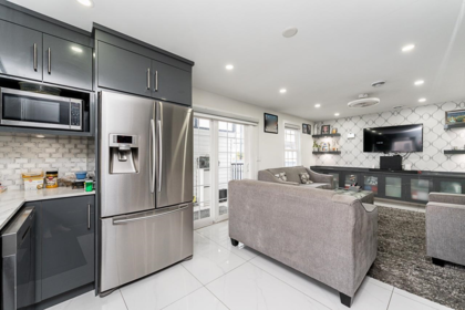Kitchen Photo of 12850 115b Avenue, Surrey, BC
