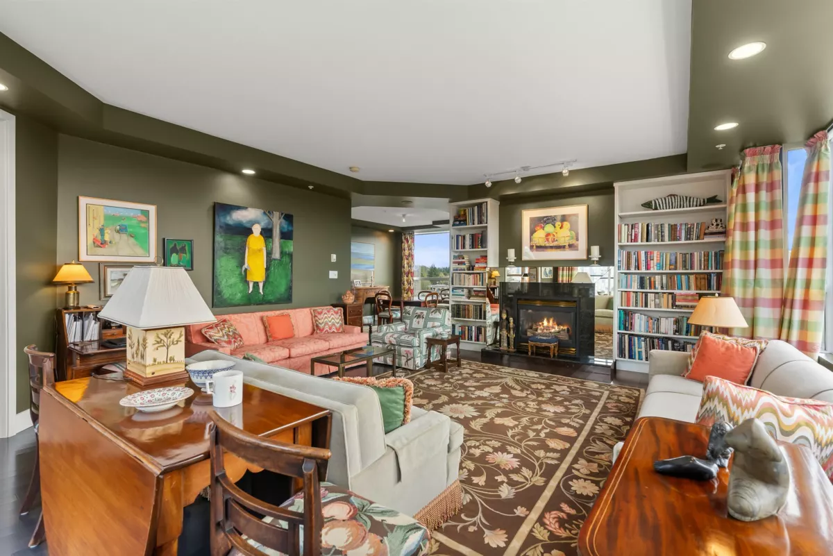 Exterior Rear Photo of 8 2838 Birch Street, Vancouver, BC