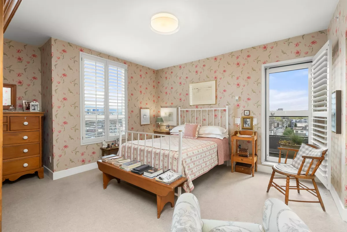 Walk-In Closet Photo of 8 2838 Birch Street, Vancouver, BC