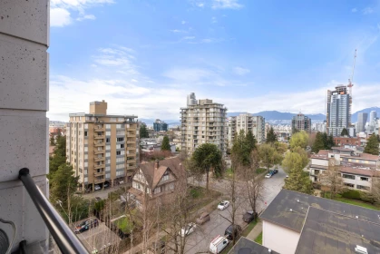 Garden / Landscaping Photo of 8 2838 Birch Street, Vancouver, BC
