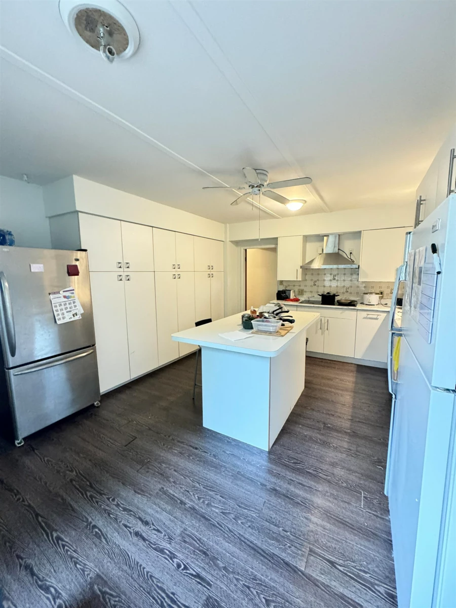 Powder Room Photo of 3019 W 43rd Avenue, Vancouver, BC