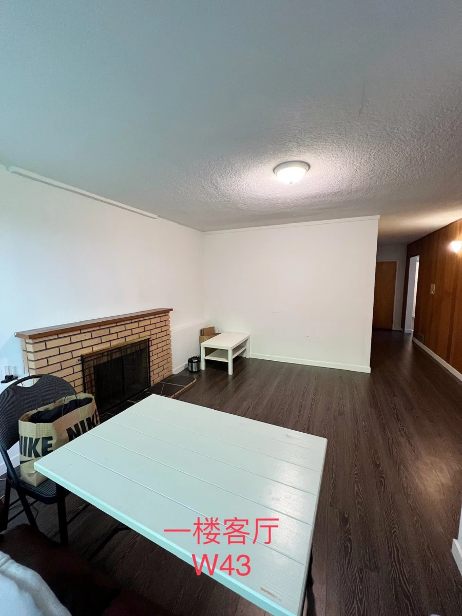 Walk-In Closet Photo of 3019 W 43rd Avenue, Vancouver, BC