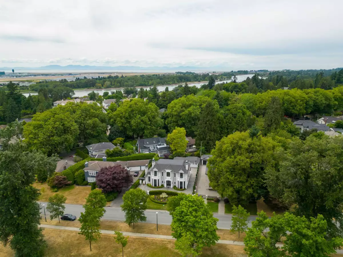 Family Room Photo of 8083 Angus Drive, Vancouver, BC