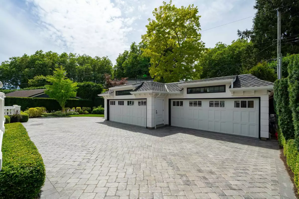 Kitchen Photo of 8083 Angus Drive, Vancouver, BC