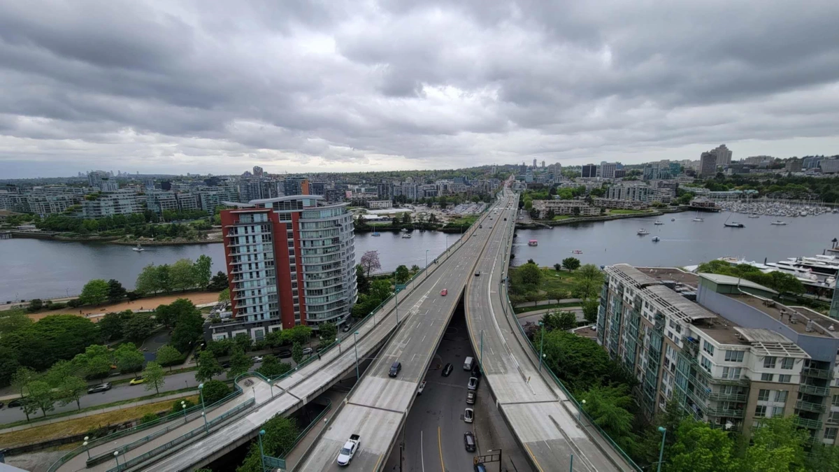 Breakfast Nook Photo of 1885 87 Nelson Street, Vancouver, BC