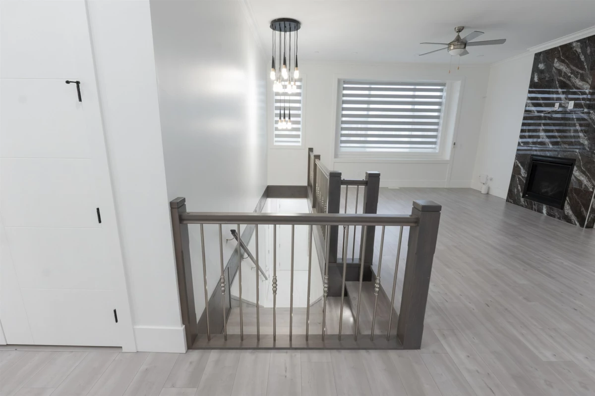 Primary Bathroom Photo of 32689 Carter Avenue, Mission, BC