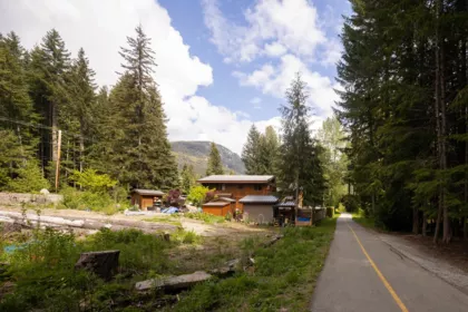 Kitchen Photo of 8354 Rainbow Drive, Whistler, BC