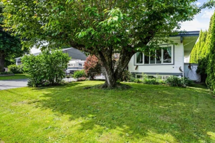 9695 Harrison Street, Chilliwack, BC, Chilliwack — Single Family Residence for sale