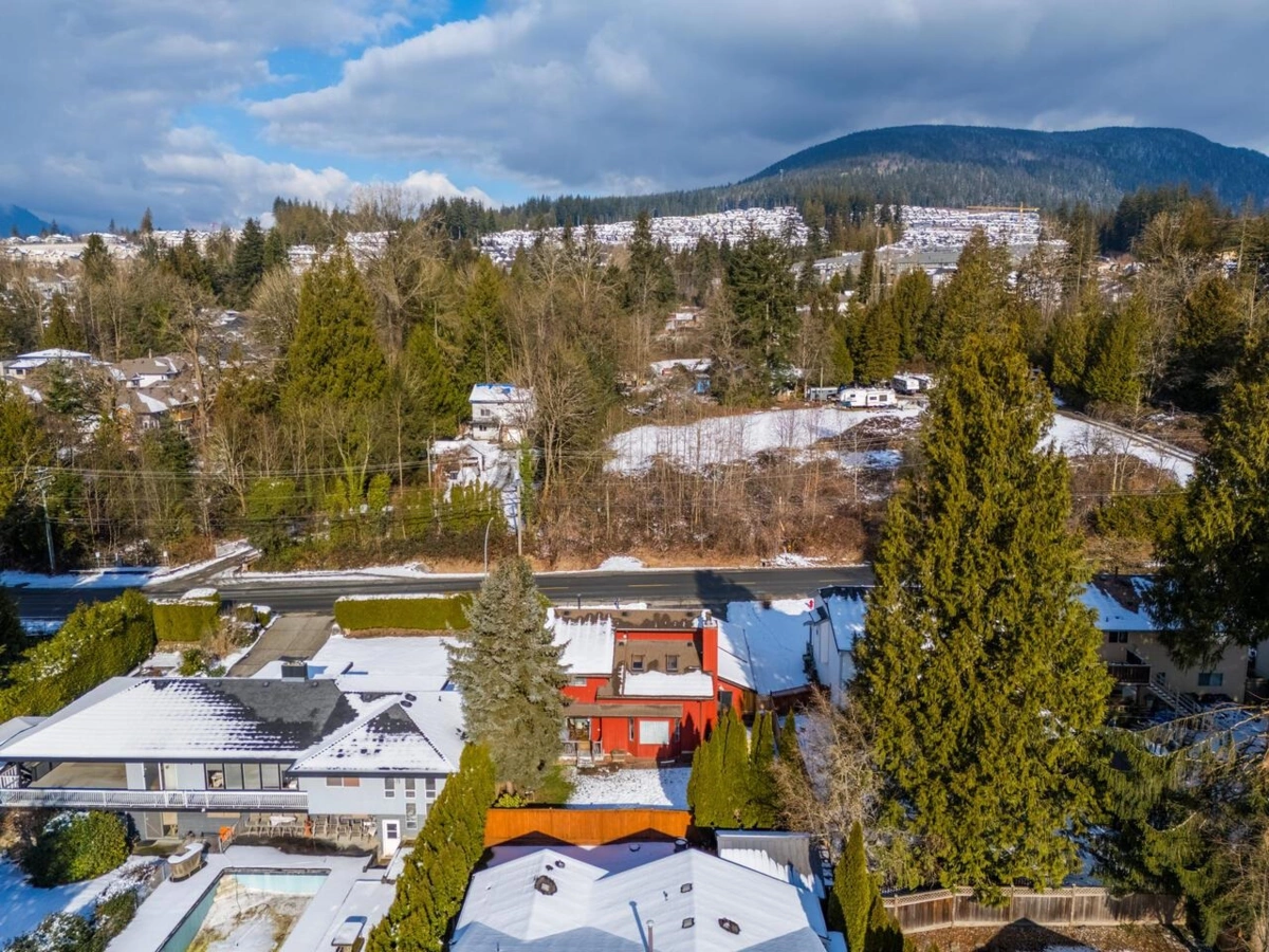 Backyard Photo of 1042 Victoria Drive, Port Coquitlam, BC