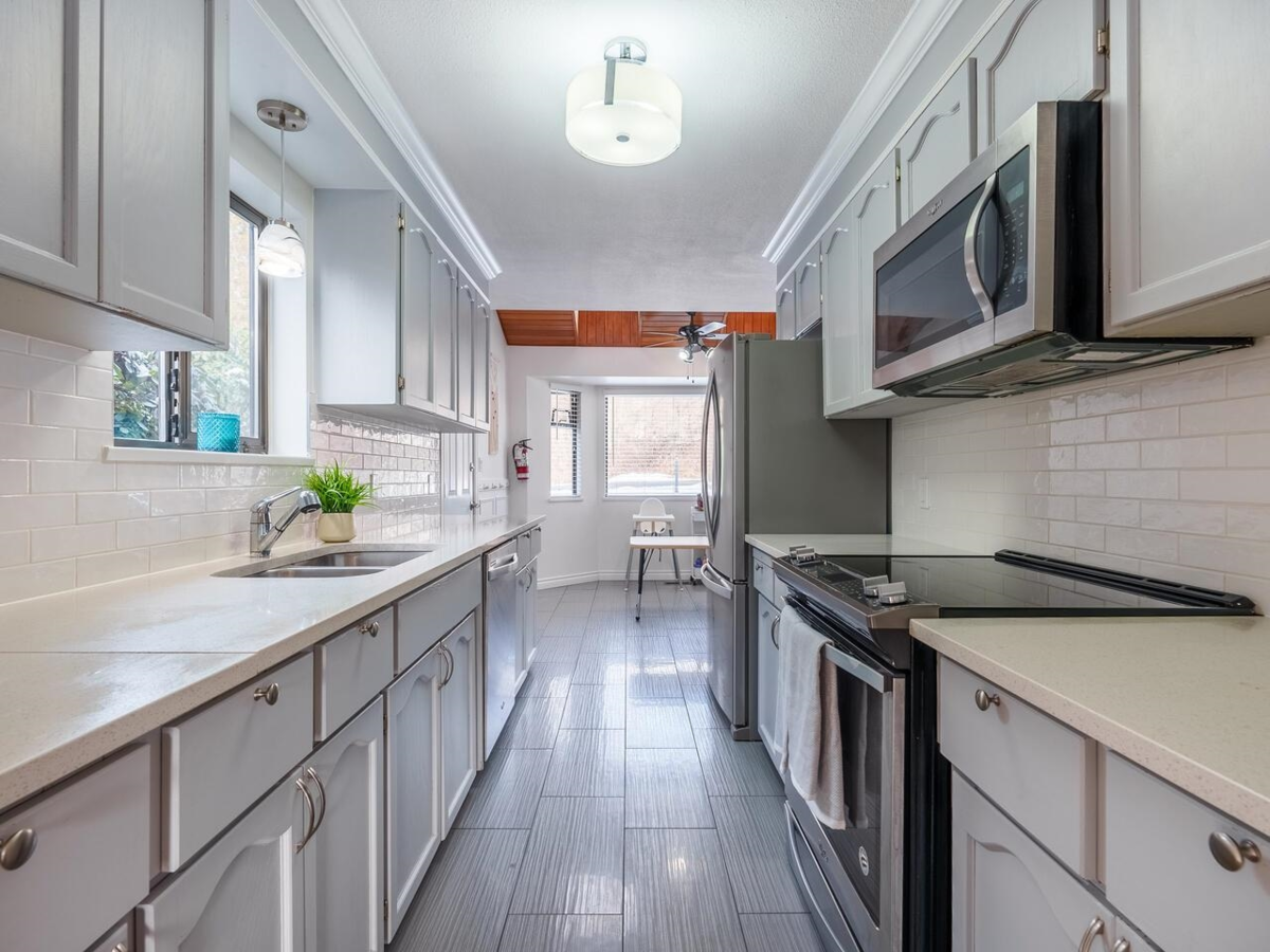 Powder Room Photo of 1042 Victoria Drive, Port Coquitlam, BC