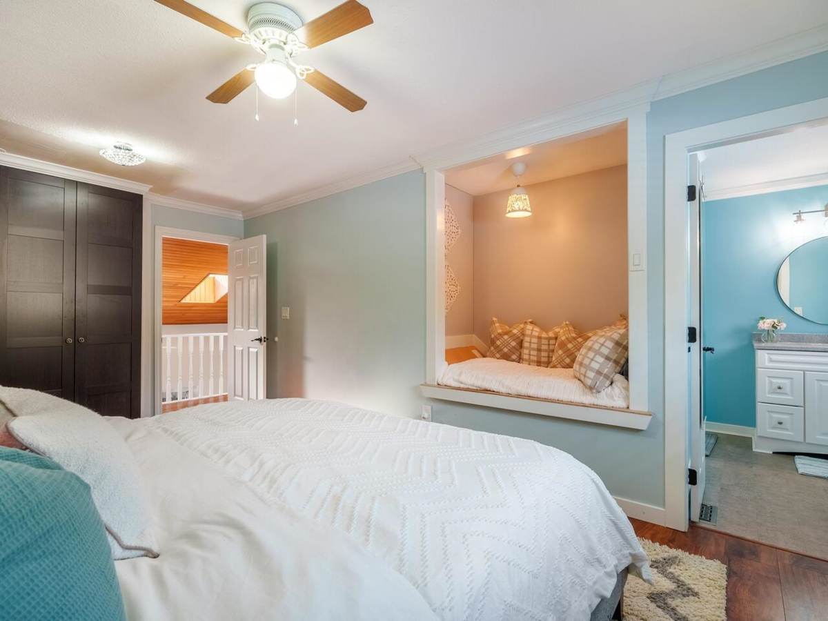 Primary Bathroom Photo of 1042 Victoria Drive, Port Coquitlam, BC