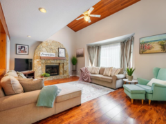 1042 Victoria Drive, Port Coquitlam, BC