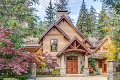 6693 Tapley Place, Whistler, BC, Whistler — Single Family Residence for sale