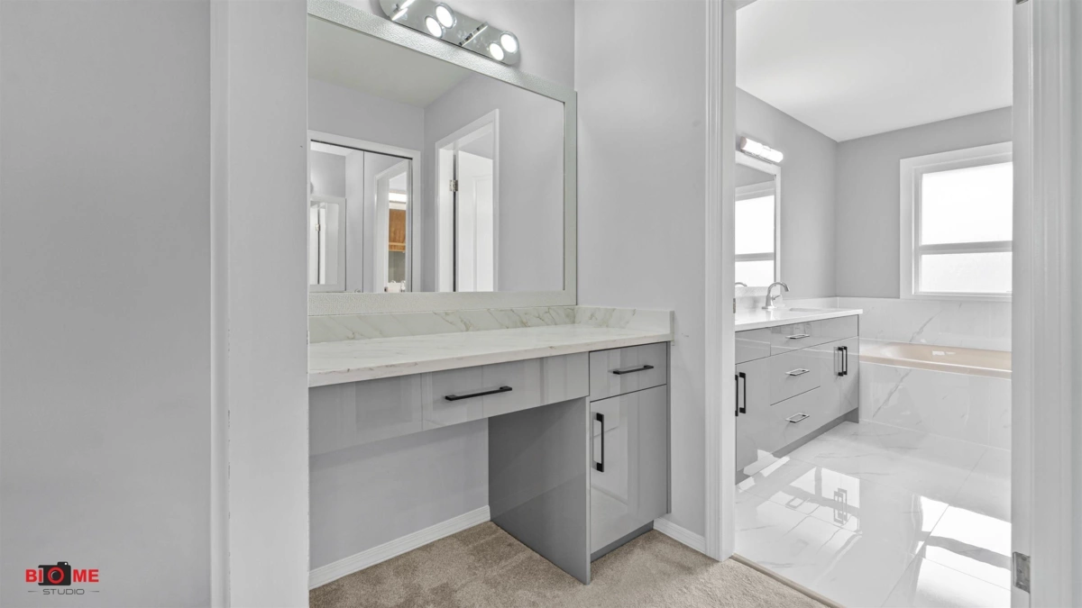 Office / Den Photo of 12478 69 Avenue, Surrey, BC