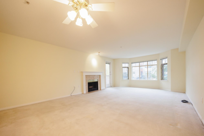 407 2059 Chesterfield Avenue, North Vancouver, BC, North Vancouver — Apartment/Condo for sale