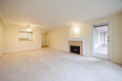 407 2059 Chesterfield Avenue, North Vancouver, BC, North Vancouver — Apartment/Condo for sale