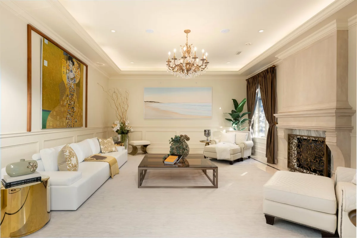 Kitchen Island Photo of 8731 Finn Road, Richmond, BC