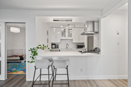 1905 9541 Erickson Drive, Burnaby, BC, Burnaby — Apartment/Condo for sale