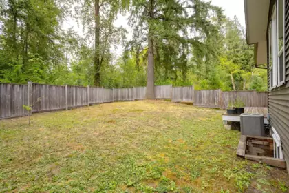Fitness Center Photo Near 24433 113a Avenue, Maple Ridge, BC