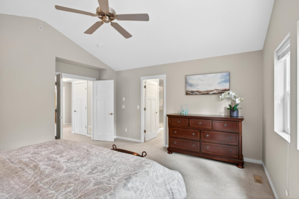 Mudroom Photo of 24433 113a Avenue, Maple Ridge, BC
