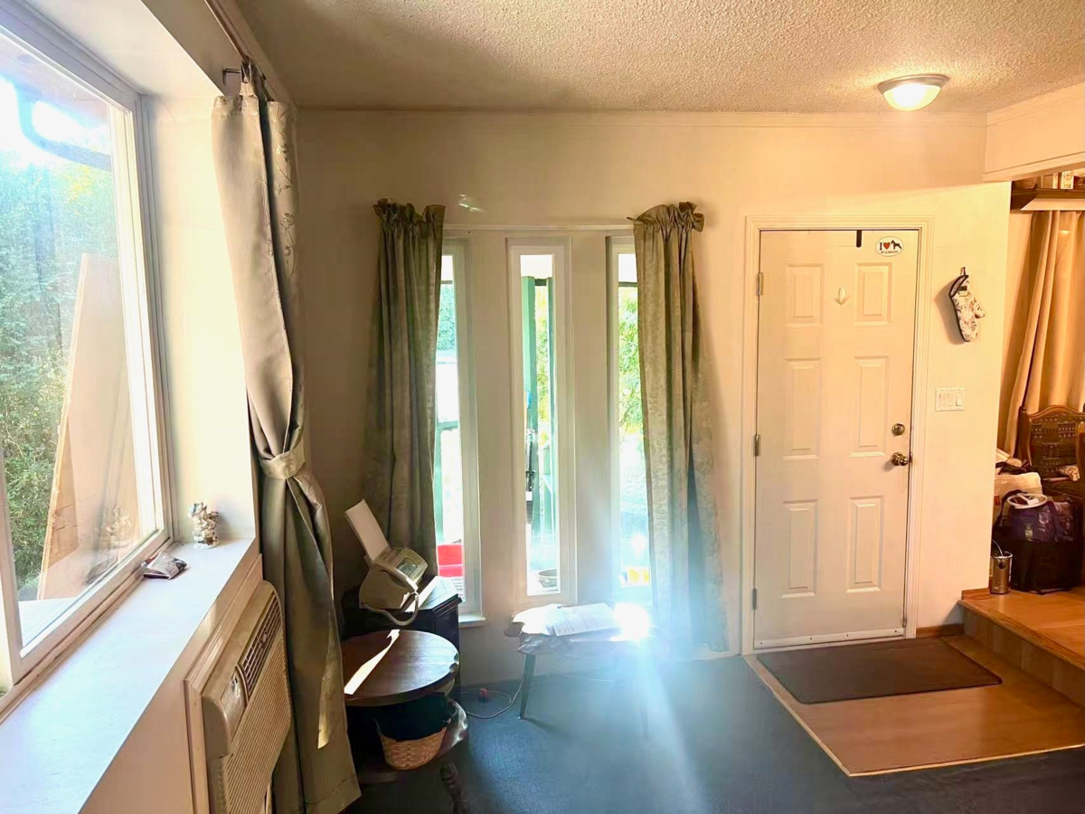 Bedroom 4 Photo of 11750 Fraserview Street, Maple Ridge, BC