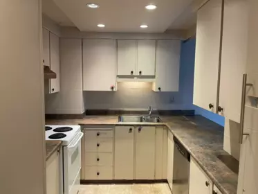 304 1445 Marpole Avenue, Vancouver, BC, Vancouver — Apartment/Condo for sale