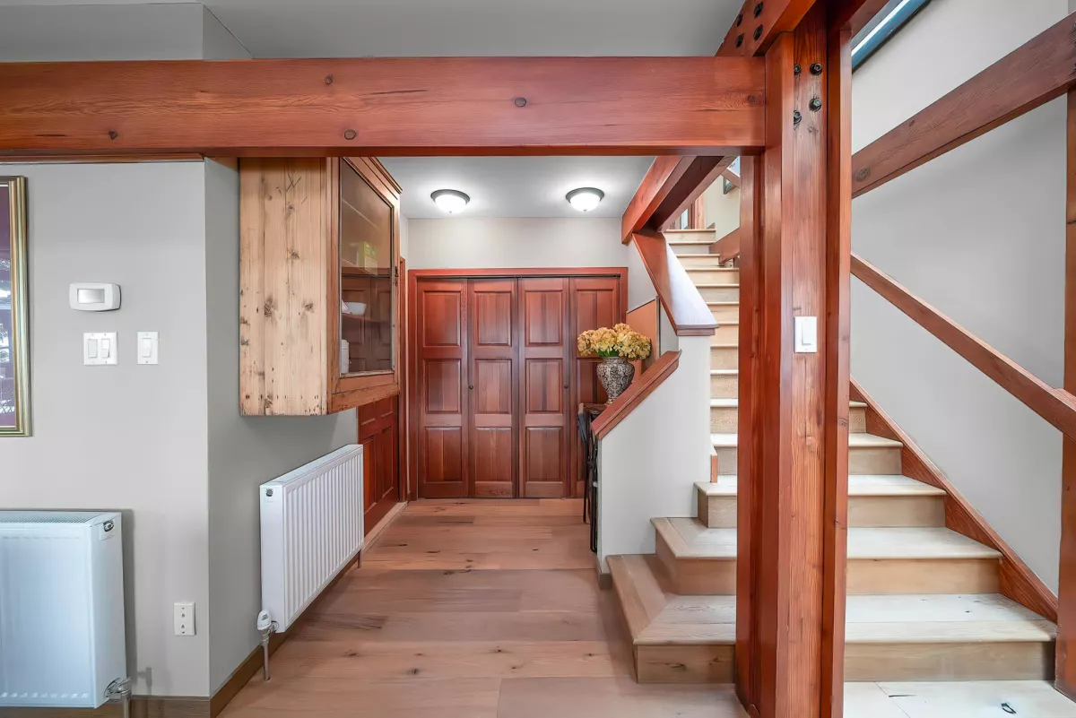 Loft / Bonus Room Photo of 4885 Cove Cliff Place, North Vancouver, BC