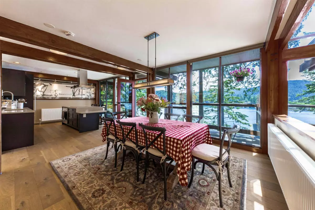 Powder Room Photo of 4885 Cove Cliff Place, North Vancouver, BC