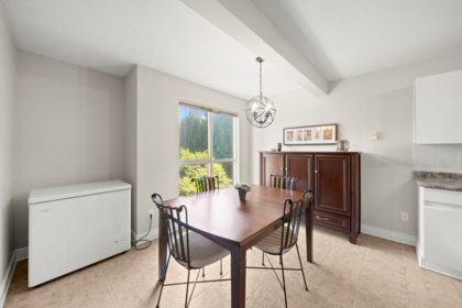 204 14988 101a Avenue, Surrey, BC, Surrey — Apartment/Condo for sale