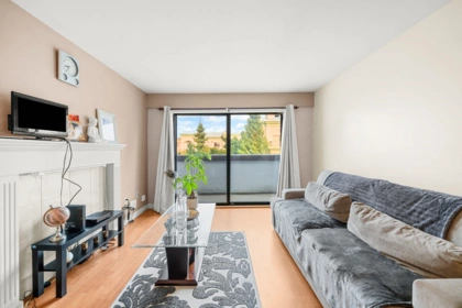 330 7480 St. Albans Road, Richmond, BC, Richmond — Apartment/Condo for sale
