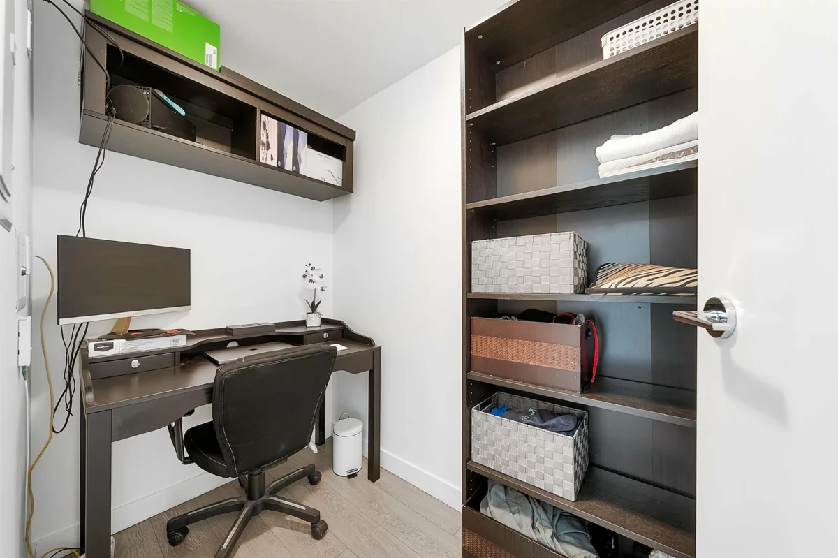 Guest Bathroom Photo of 516 1133 Homer Street, Vancouver, BC