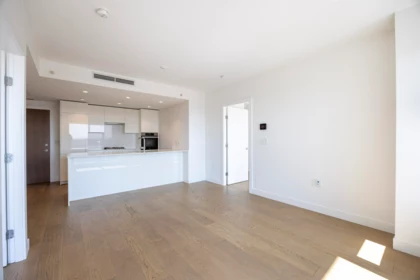 1609 5788 Gilbert Road, Richmond, BC, Richmond — Apartment/Condo for sale