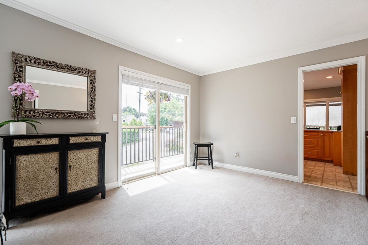Dining Area Photo of 20419 91a Avenue, Langley, BC