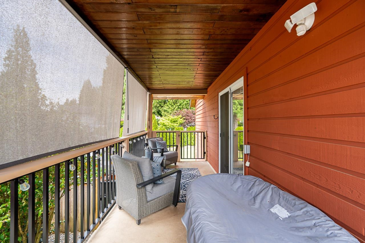 Hallway Photo of 20419 91a Avenue, Langley, BC