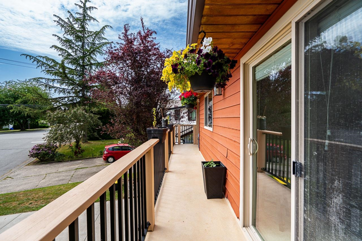 Mudroom Photo of 20419 91a Avenue, Langley, BC