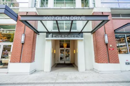 2203 3007 Glen Drive, Coquitlam, BC, Coquitlam — Apartment/Condo for sale