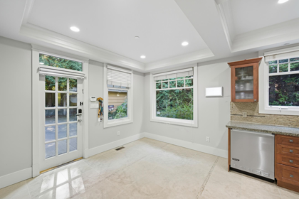 Laundry Room Photo of 1350 W 15th Avenue, Vancouver, BC