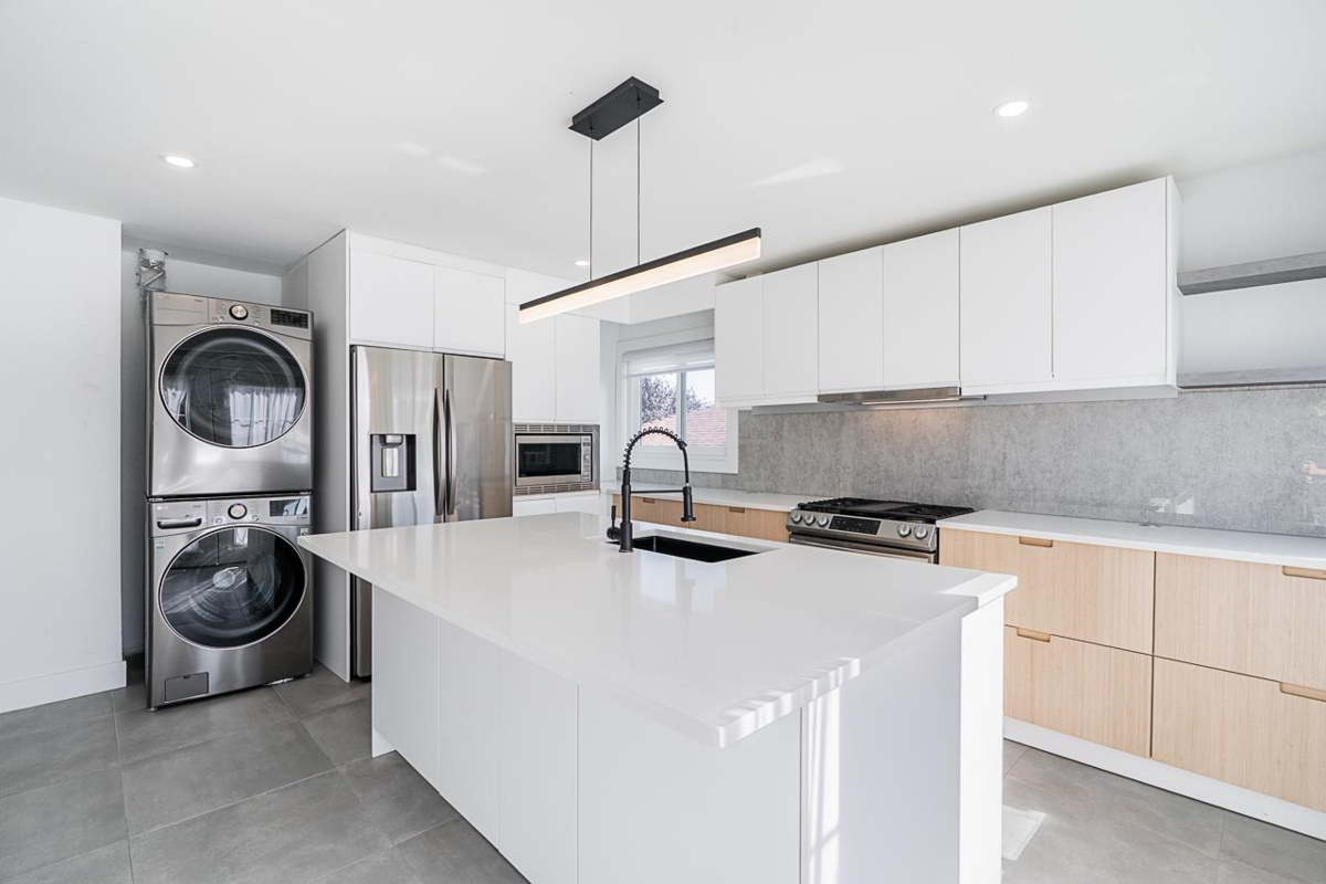 Bedroom 3 Photo of 4346 Dundas Street, Burnaby, BC