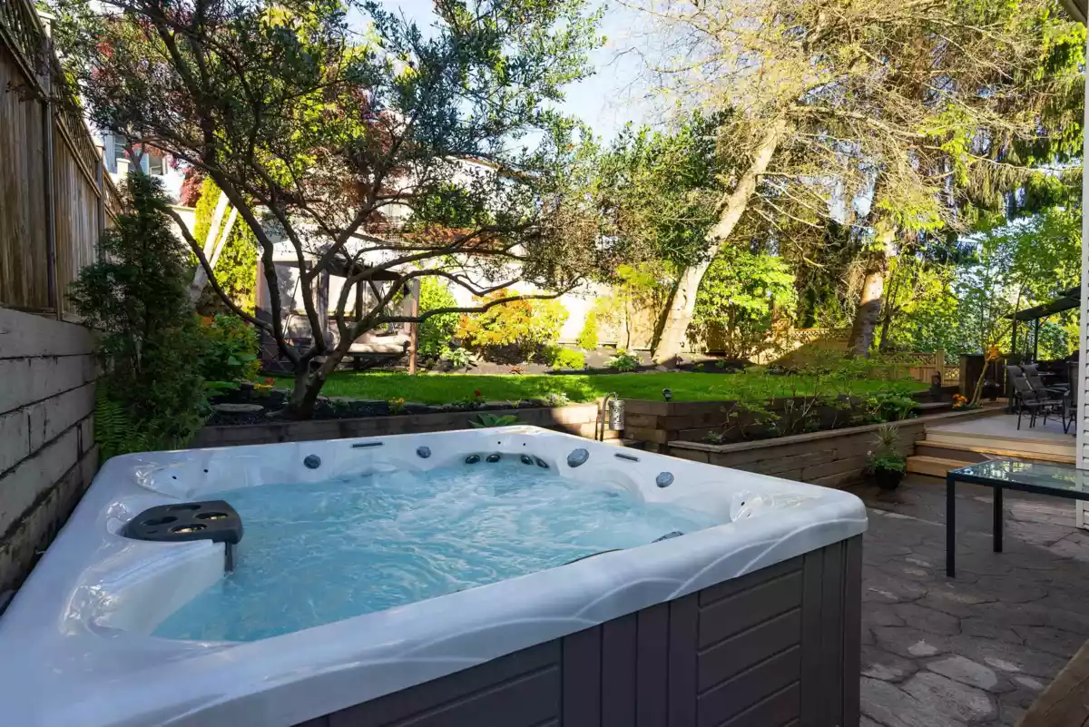 Primary Bathroom Photo of 318 Roche Point Drive, North Vancouver, BC