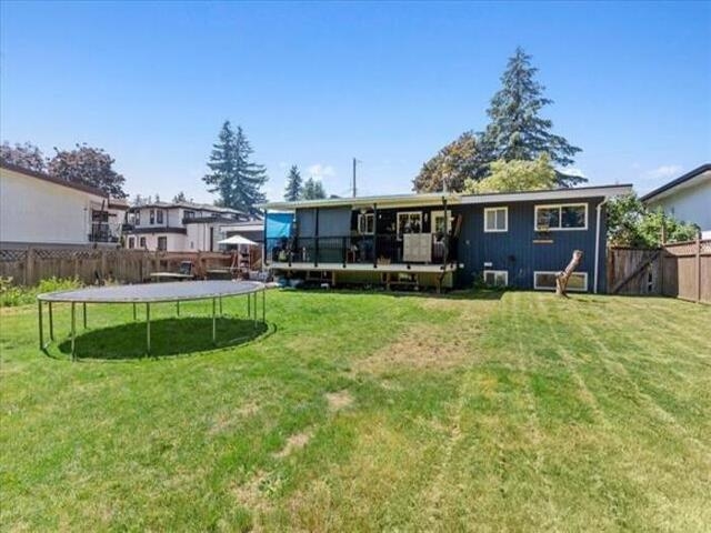 Garage Interior Photo of 2086 Sherwood Crescent, Abbotsford, BC