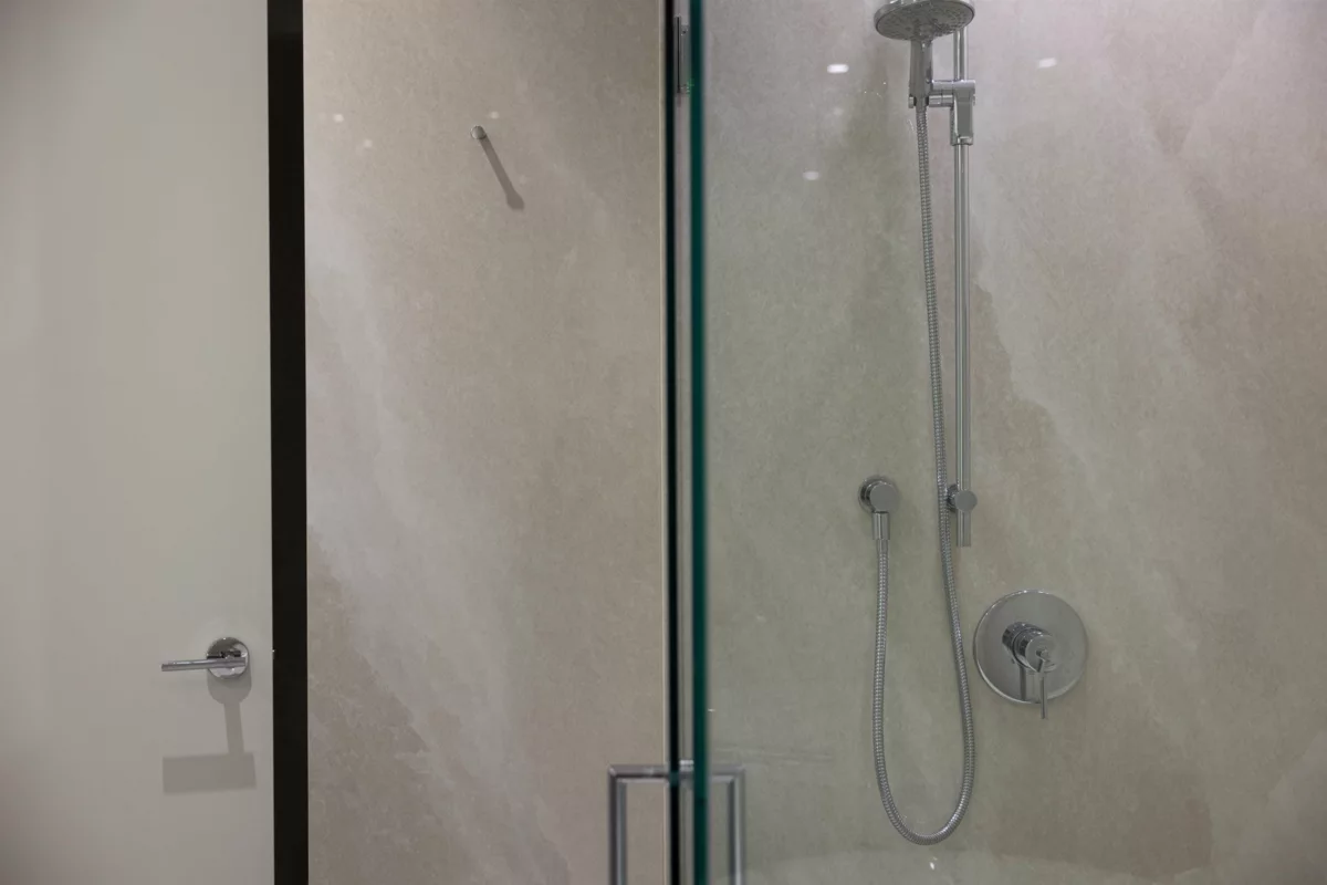 Front Yard Photo of 1715 22nd Street, West Vancouver, BC