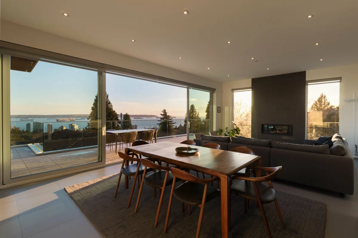 Living Room Photo of 1715 22nd Street, West Vancouver, BC