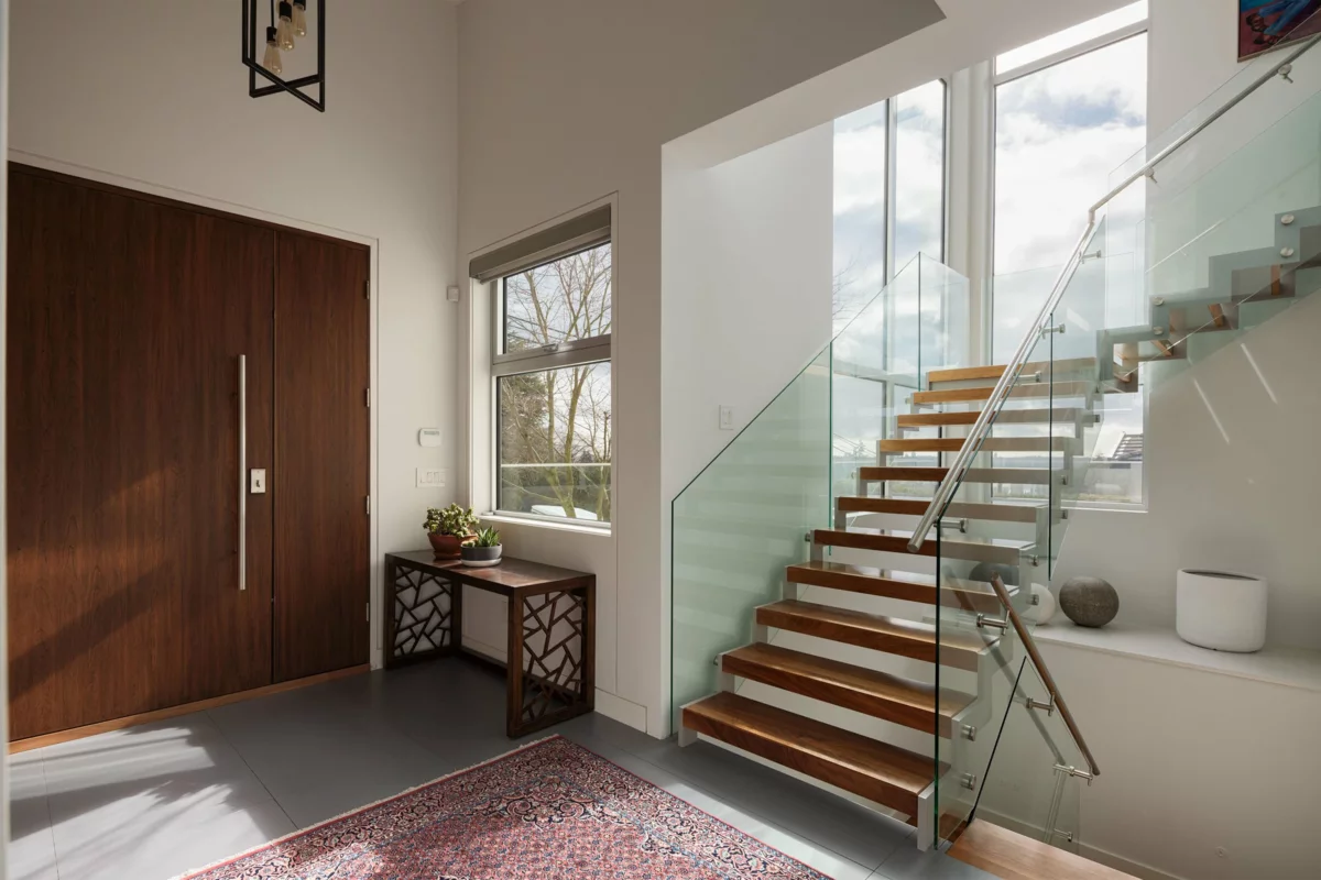 Outdoor Patio Photo of 1715 22nd Street, West Vancouver, BC